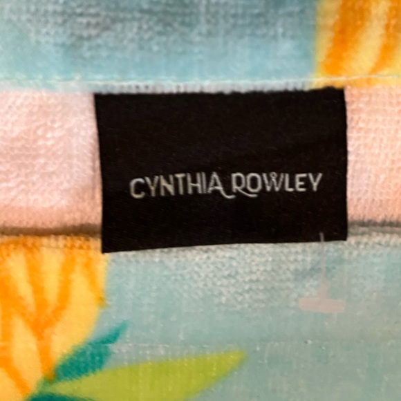 🆕 Cynthia Rowley Perfect Pineapple Oversized Beach Towel - Picture 7 of 11